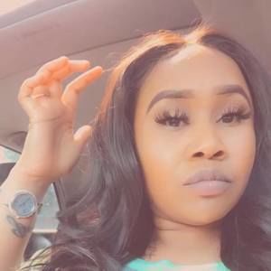 Meet your Posher, Shaneka